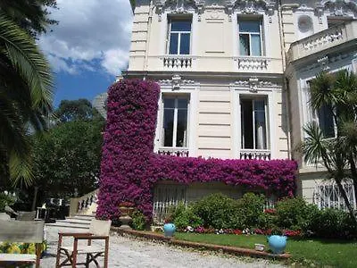 Hotel Aiglon 3*