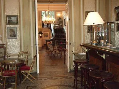 Hotel Aiglon 3*